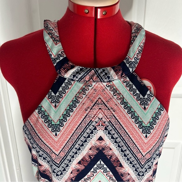 ➕Three Pink Hearts Halter style coral, mint, and navy Chevron Maxi Dress Lg - Picture 3 of 6